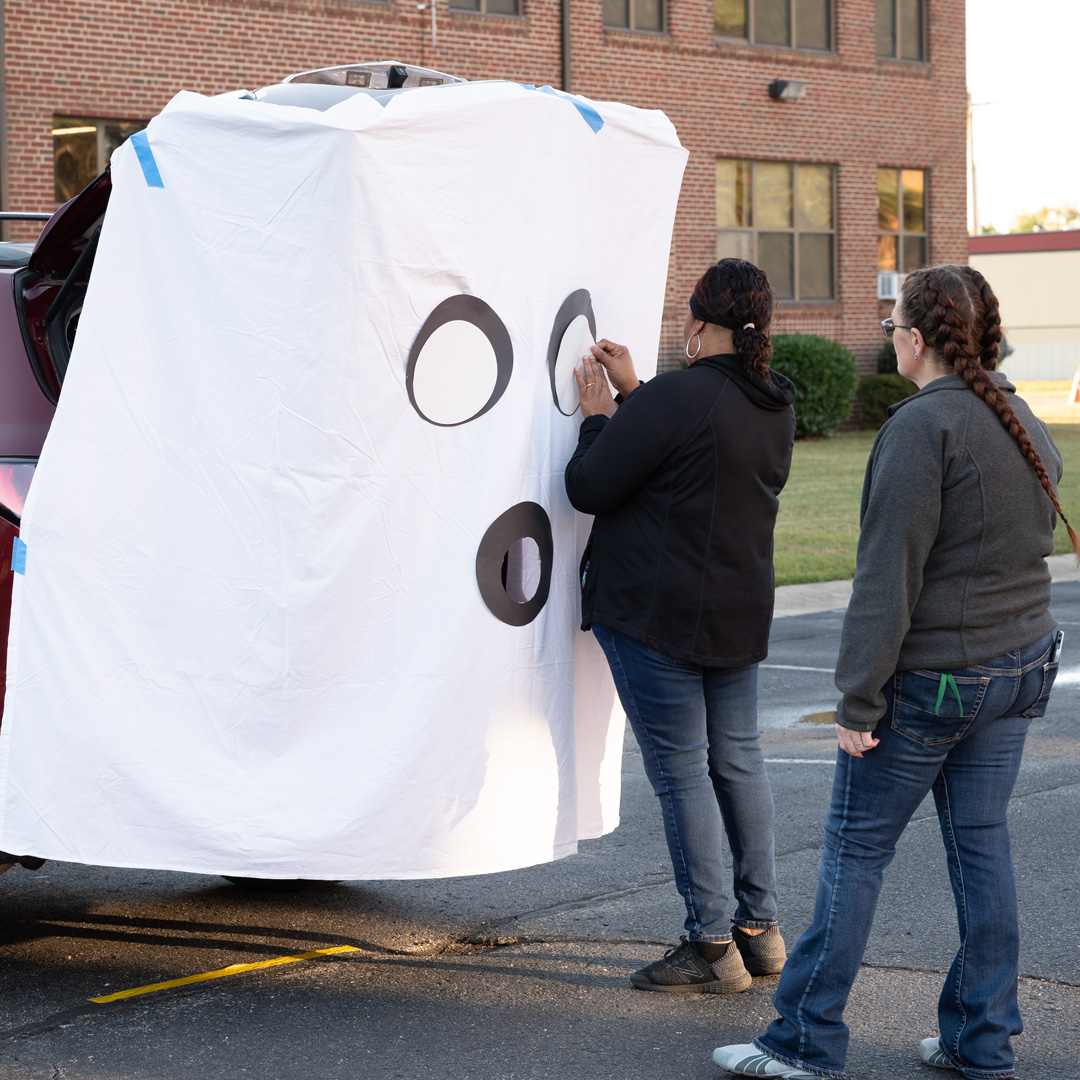 Trunk-or-Treat trunk